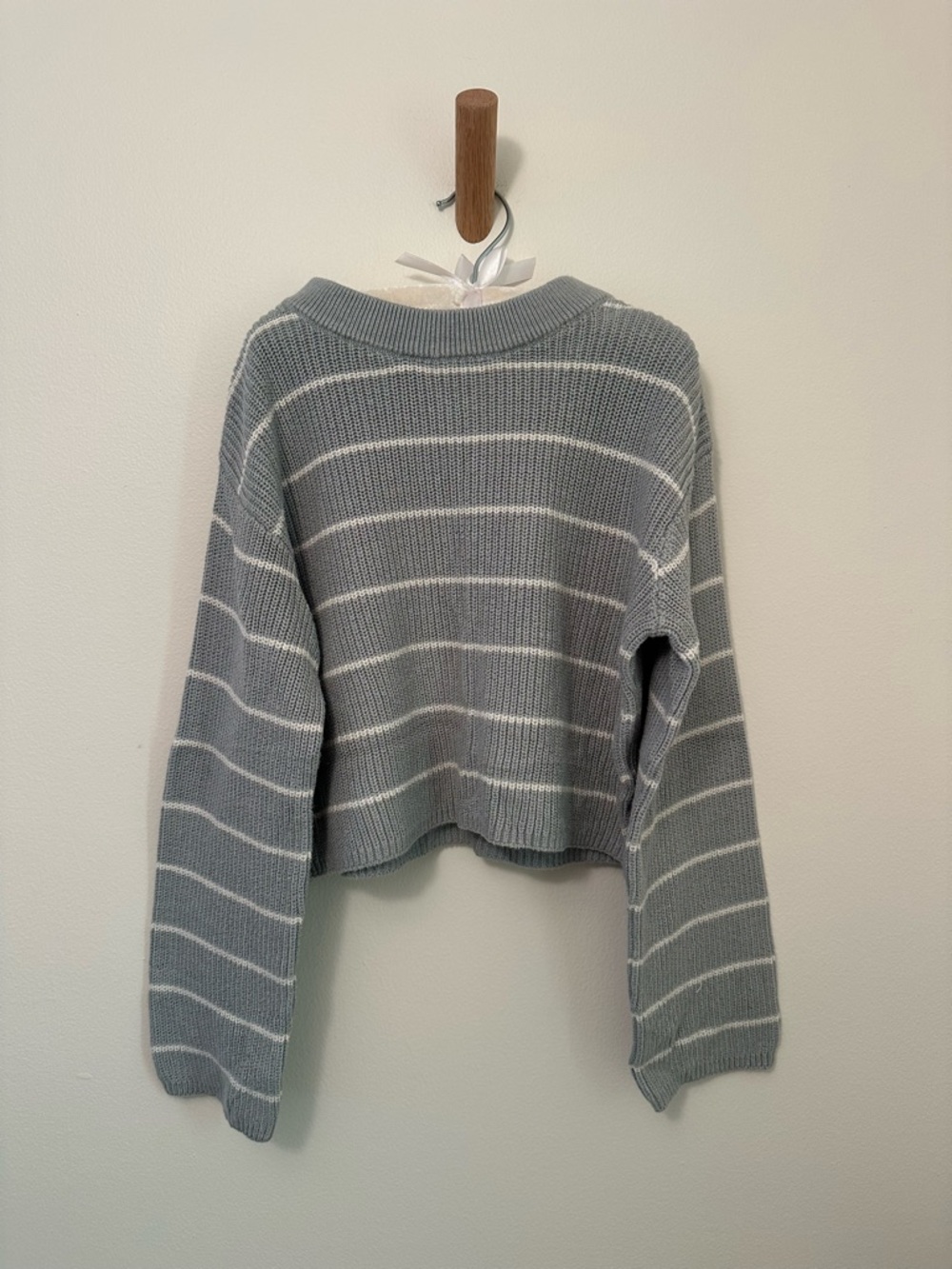 H&M Cropped Striped Knit Sweater